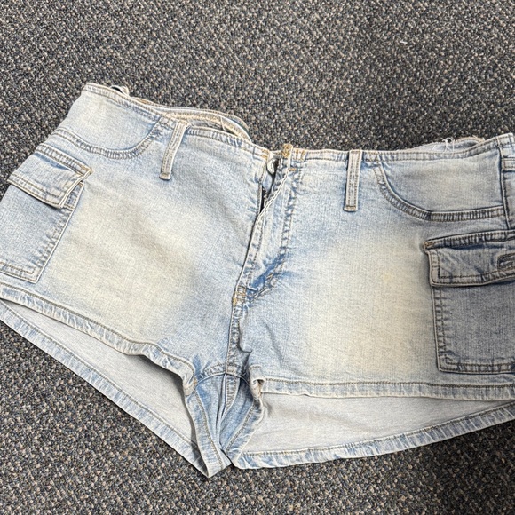 Wild fable low rise shorts size 14 // 071601 - Picture 1 of 2